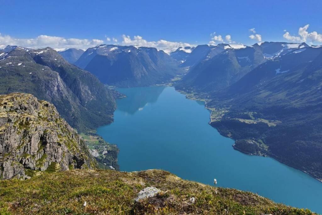 Flohytta Villa Stryn Bagian luar foto